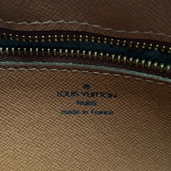 Louis Vuitton Bag - Picture 8 of 12